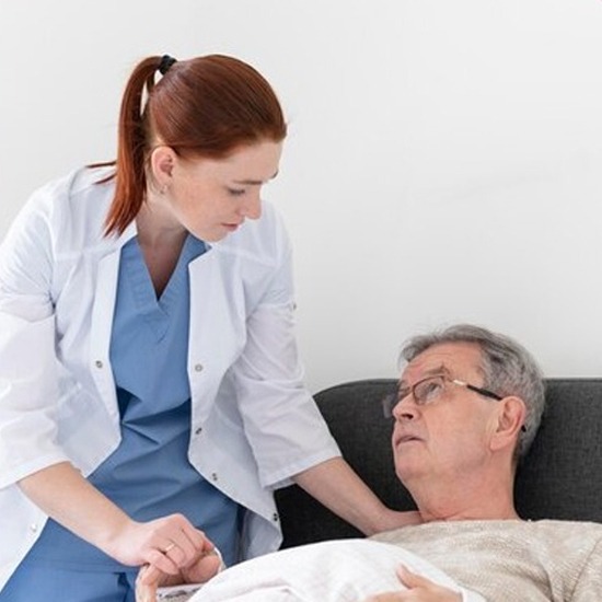 หาคนดูแลคนแก่ที่บ้าน - ศูนย์ส่งคนดูแลผู้สูงอายุ ผู้ป่วย-หิรัญรักบริบาล หาคนดูแลคนแก่ที่บ้าน - ศูนย์ส่งคนดูแลผู้สูงอายุ ผู้ป่วย-หิรัญรักบริบาล