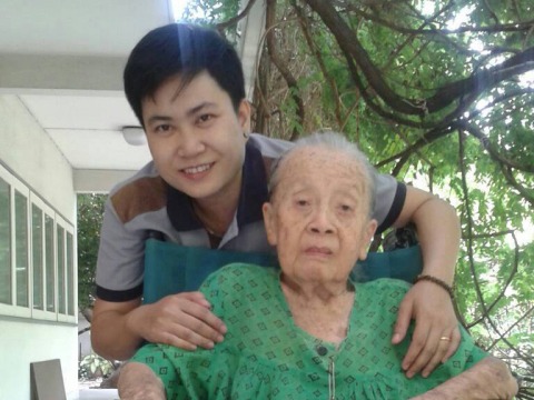 บริการดูแลผู้สูงอายุ